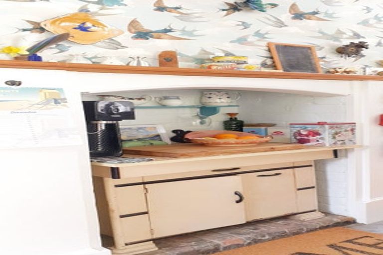 Photo of property in 14 Maning Street, Kohukohu, 0491