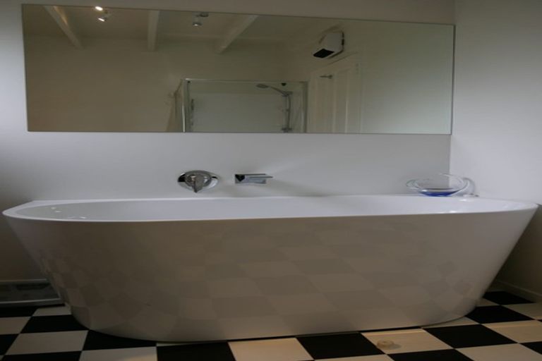 Photo of property in 134 Fisher Avenue, Beckenham, Christchurch, 8023