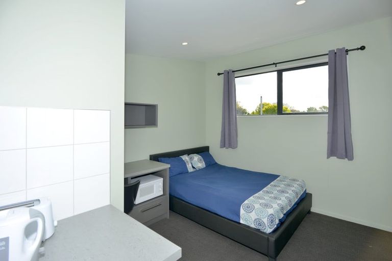 Photo of property in 41c Avonhead Road, Avonhead, Christchurch, 8042