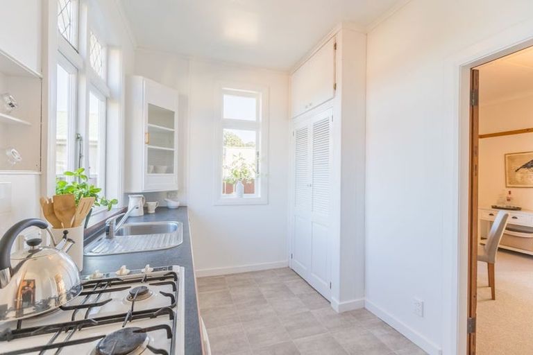 Photo of property in 10a Puriri Street, Miramar, Wellington, 6022