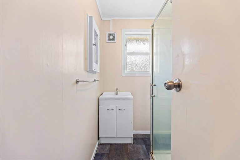 Photo of property in 35 Maria Place, Turangi, 3334