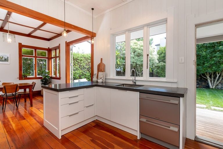 Photo of property in 33 Wairiki Road, Mount Eden, Auckland, 1024