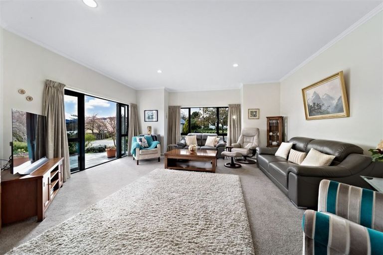 Photo of property in 113 Meadowstone Drive, Wanaka, 9305