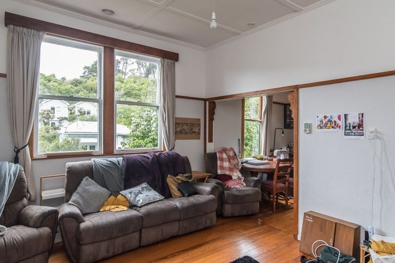 Photo of property in 1 Mortimer Terrace, Aro Valley, Wellington, 6021