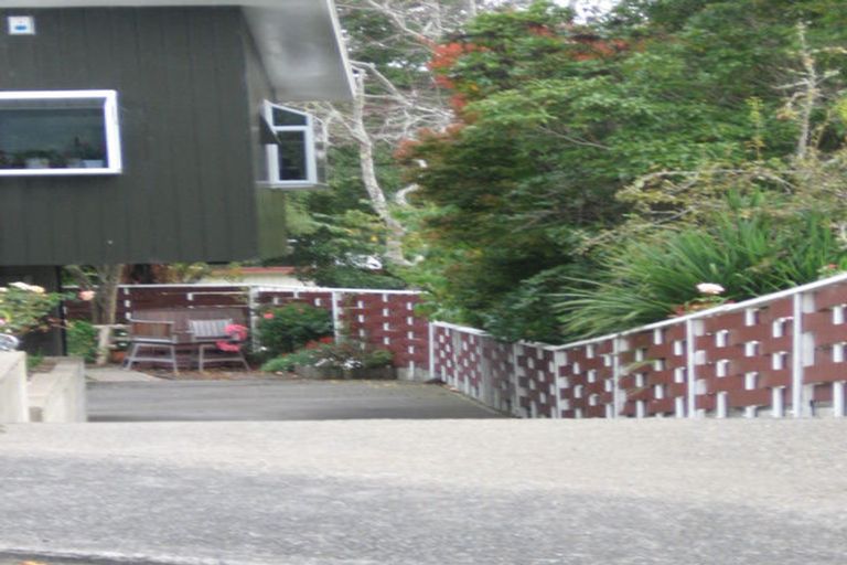 Photo of property in 4 Harewood Grove, Pinehaven, Upper Hutt, 5019