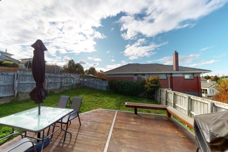 Photo of property in 25 Forbes Street, Balaclava, Dunedin, 9011