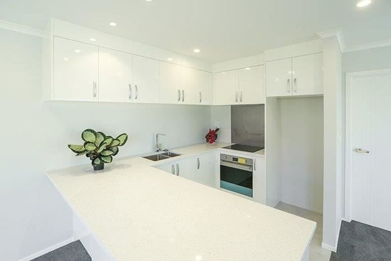 Photo of property in 1/11 Crosher Place, Silverdale, Hamilton, 3216