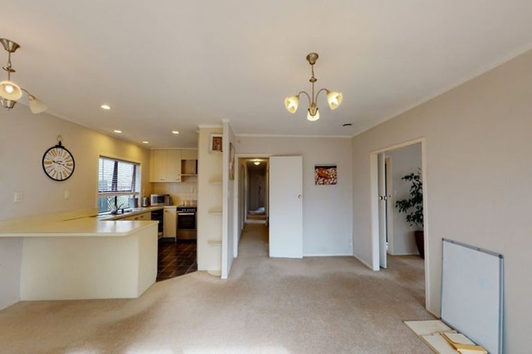 Photo of property in 7 Hanover Place, Pahurehure, Papakura, 2113