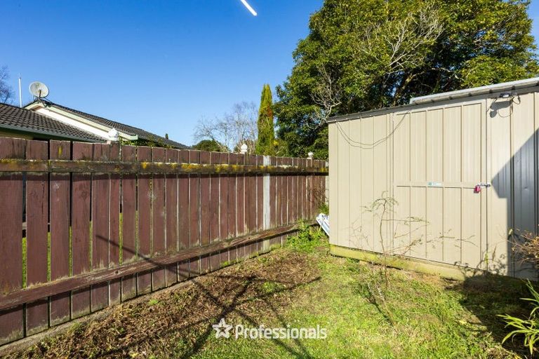 Photo of property in 2/6 Indiana Grove, Totara Park, Upper Hutt, 5018