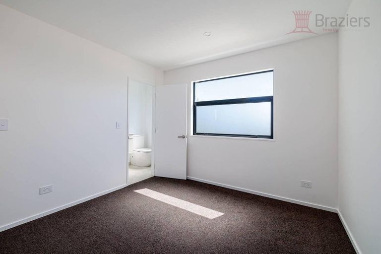 Photo of property in 4/77 Wainui Street, Riccarton, Christchurch, 8041