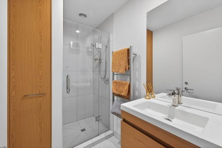 Photo of property in 8 Sunshine Lane, New Brighton, Christchurch, 8083