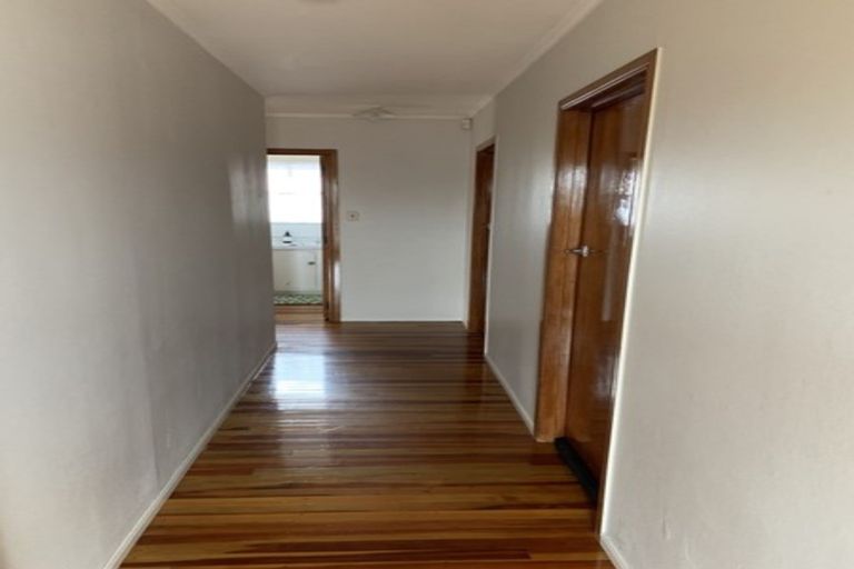 Photo of property in 6 Valentine Street, Papakura, 2110