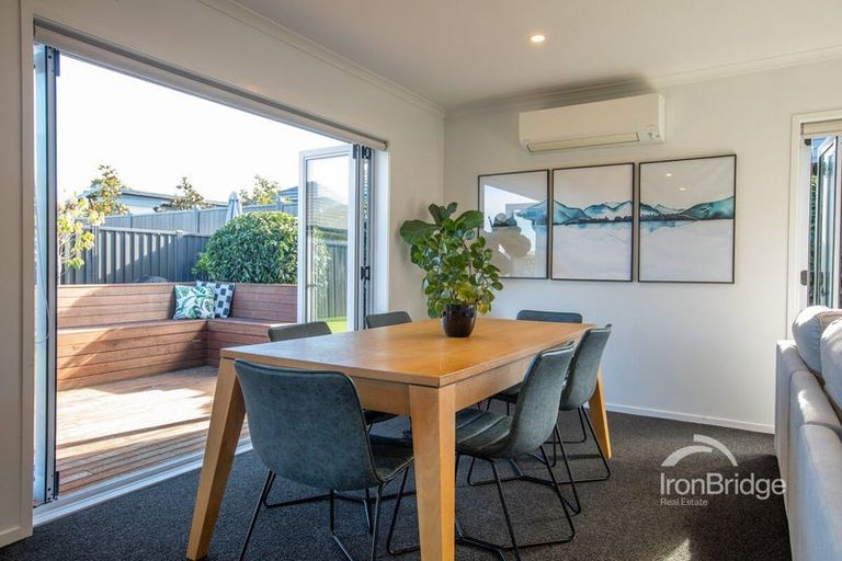 Photo of property in 28 Hopkirk Avenue, Wallaceville, Upper Hutt, 5018