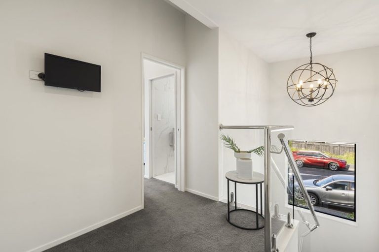 Photo of property in 144 Hobsonville Road, Hobsonville, Auckland, 0618