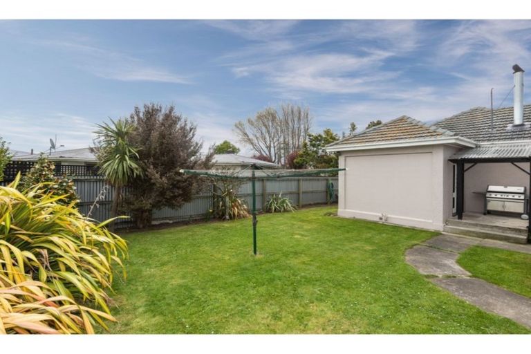 Photo of property in 43 Johns Road, Belfast, Christchurch, 8051