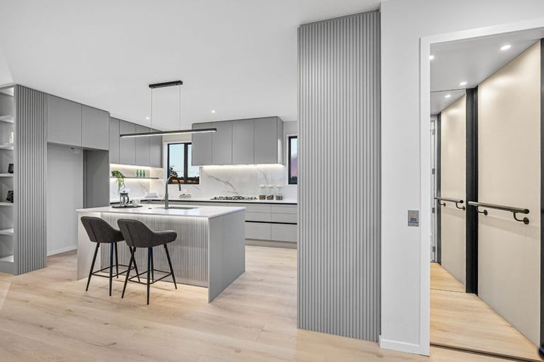 Photo of property in 13c Dominion Street, Takapuna, Auckland, 0622