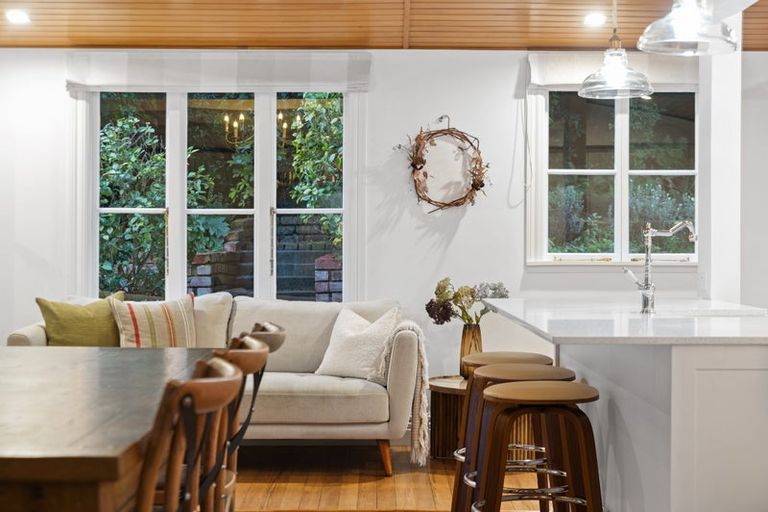 Photo of property in 85 Penruddock Rise, Westmorland, Christchurch, 8025