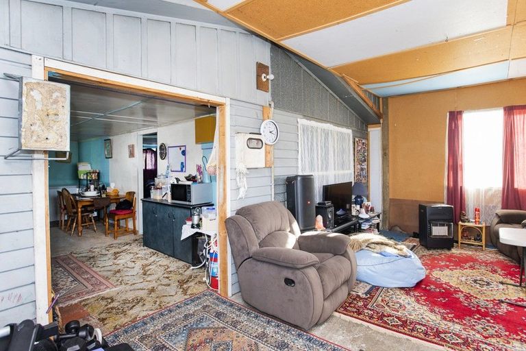 Photo of property in 10 Kipling Road, Te Karaka, 4022