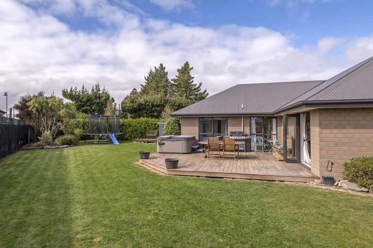 Photo of property in 31 Newbrook Terrace, Darfield, 7510