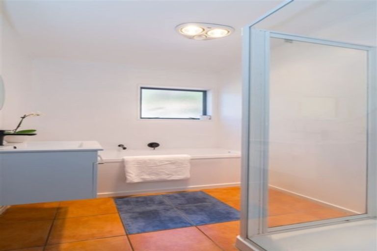 Photo of property in 9 Ribbonwood Close, Normanby, Dunedin, 9010