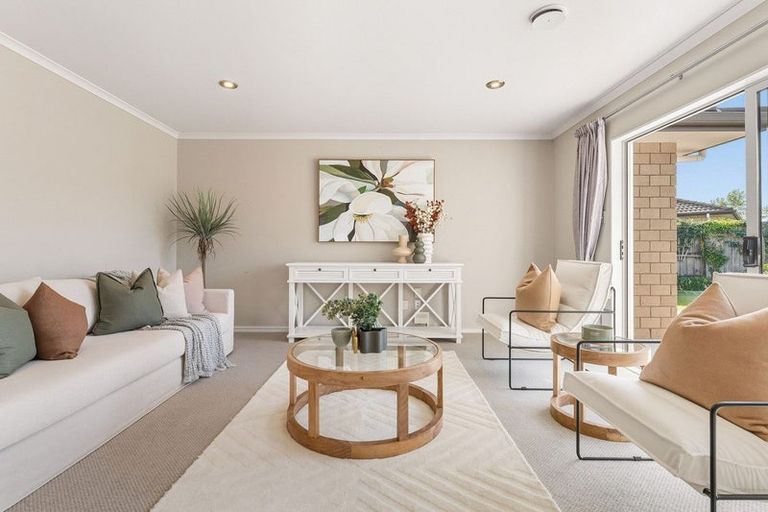 Photo of property in 15 Kereru Place, Pyes Pa, Tauranga, 3112