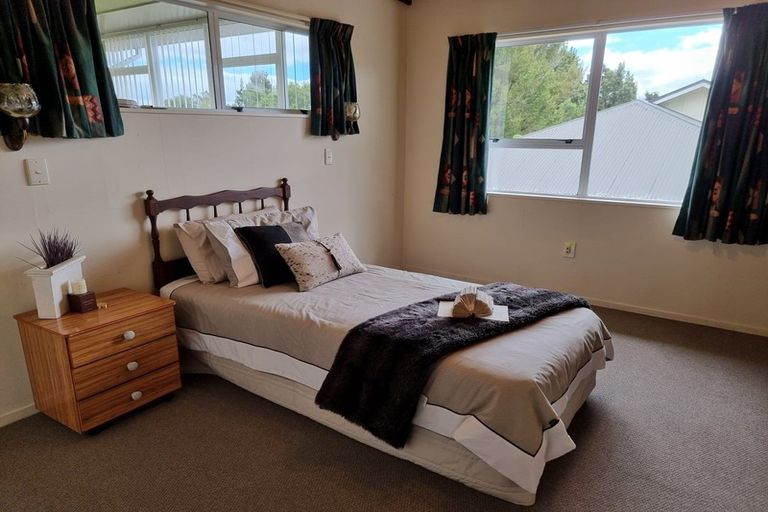 Photo of property in 66a Wakeman Street, Pahiatua, 4910