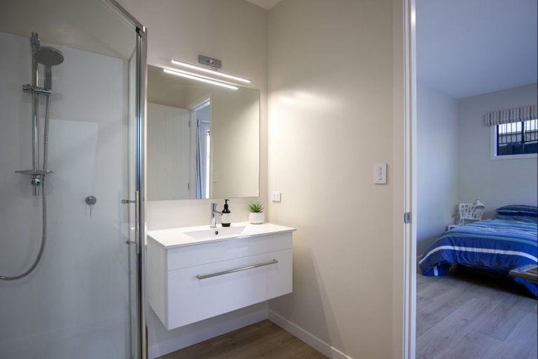 Photo of property in 2a Marine Parade, Raglan, 3225