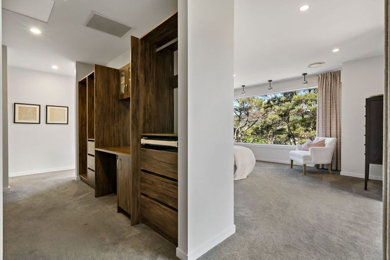 Photo of property in 293b Titirangi Road, Titirangi, Auckland, 0604