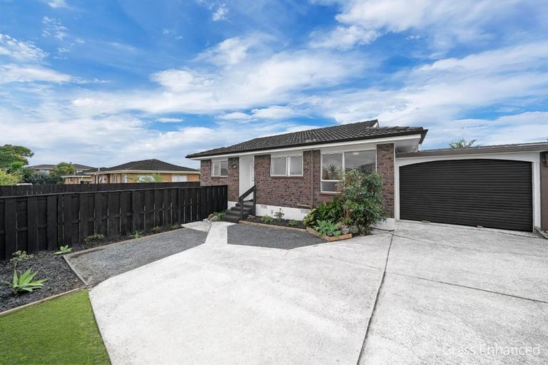 Photo of property in 2/37 Blacklock Avenue, Henderson, Auckland, 0612