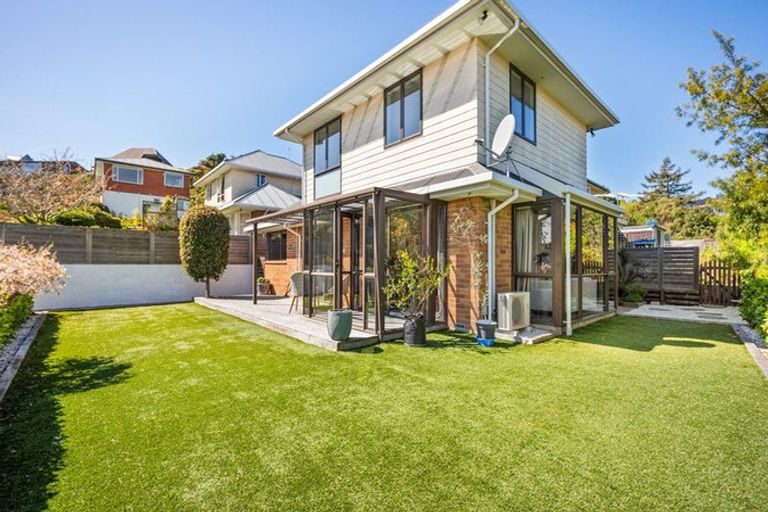 Photo of property in 5 Kiteroa Place, Cashmere, Christchurch, 8022