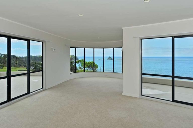 Photo of property in 696 Taiharuru Road, Taiharuru, Onerahi, 0192