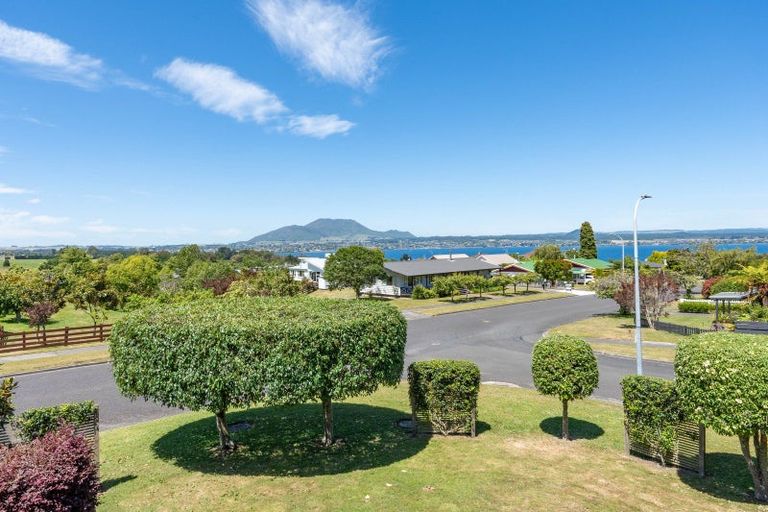 Photo of property in 2 Cherry Lane, Acacia Bay, Taupo, 3330