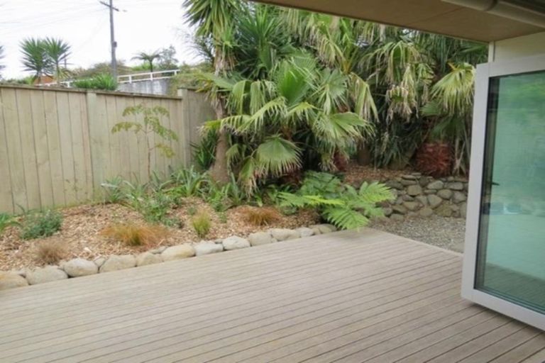 Photo of property in 4 Davies Road, Hurdon, New Plymouth, 4310