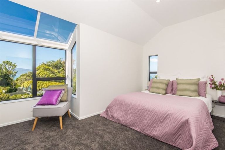 Photo of property in 33 Homebush Road, Khandallah, Wellington, 6035