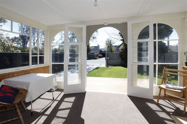 Photo of property in 8 Eversleigh Street, St Albans, Christchurch, 8014
