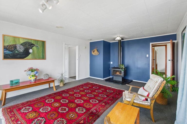 Photo of property in 401 Koru Road, Koru, New Plymouth, 4374