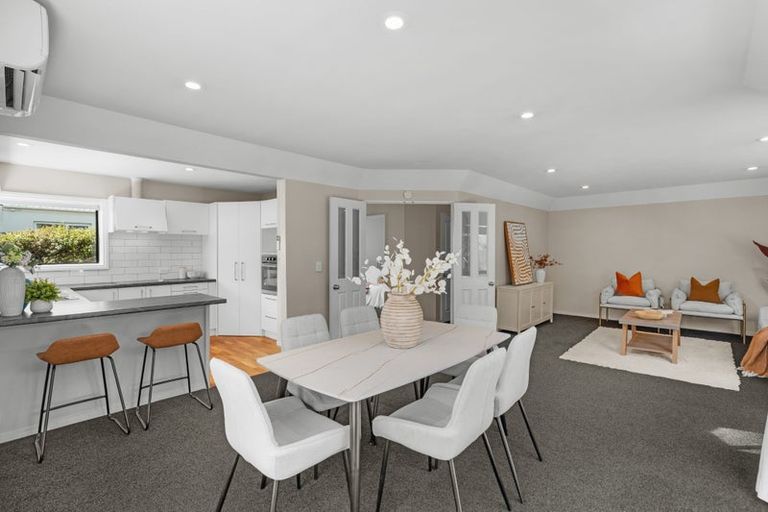 Photo of property in 2/155 Centaurus Road, Saint Martins, Christchurch, 8022