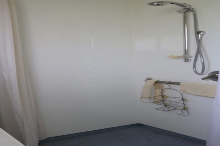 Photo of property in 5 Mill Street, Clinton, 9534