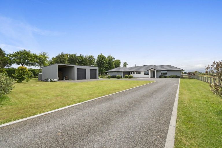 Photo of property in 14 Heatherlea Road West, Levin, 5575