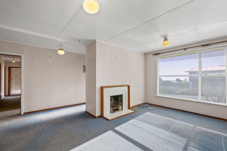 Photo of property in 2 Tohu Place, Spotswood, New Plymouth, 4310