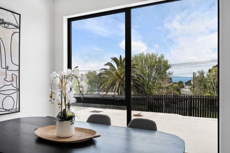Photo of property in 12d Rewi Street, Torbay, Auckland, 0630