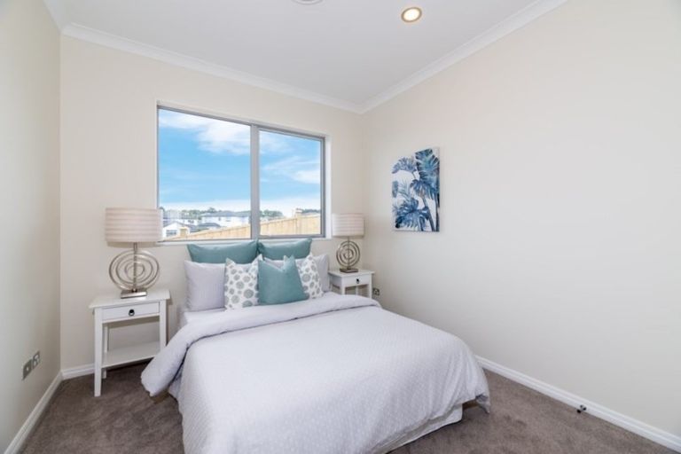 Photo of property in 22 Pommes Way, Silverdale, 0932