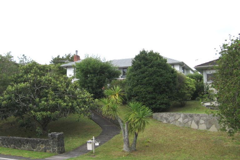 Photo of property in 7 Webb Place, Forrest Hill, Auckland, 0620