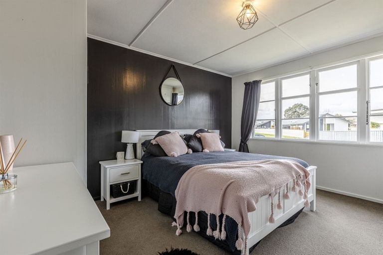 Photo of property in 34 Clyde Crescent, Roslyn, Palmerston North, 4414