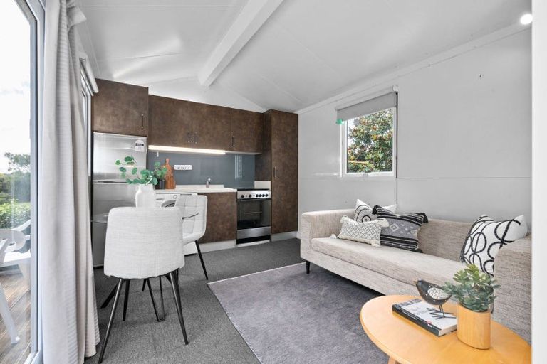 Photo of property in 15 Twin Oaks Drive, Tamahere, Hamilton, 3283