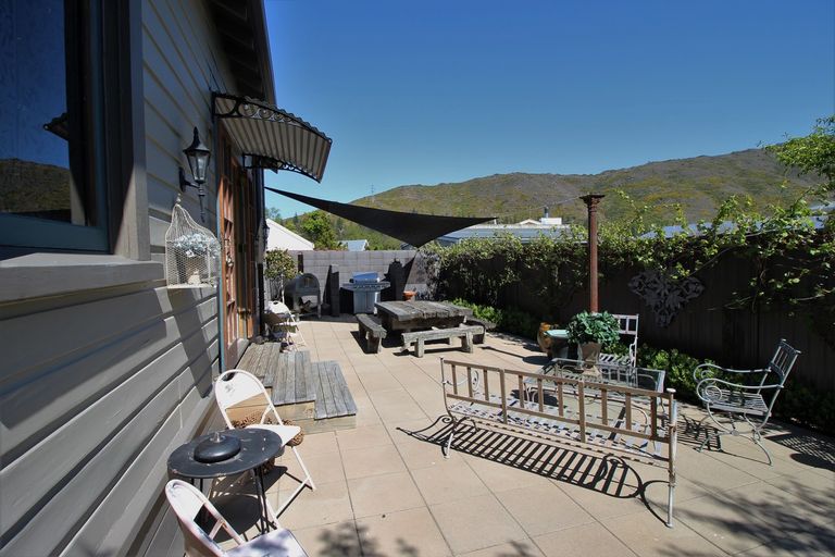 Photo of property in 15 Blyth Street, Clyde, 9330