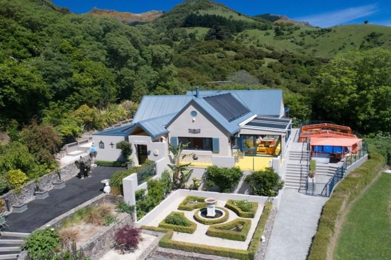 Photo of property in 10 Purple Peak Road, Akaroa, 7581