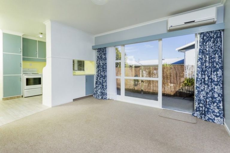 Photo of property in 2/151 Parkers Road, Tahunanui, Nelson, 7011