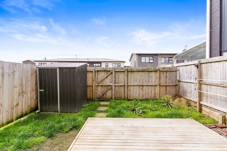 Photo of property in 11 Haroto Street, Manukau, Auckland, 2104