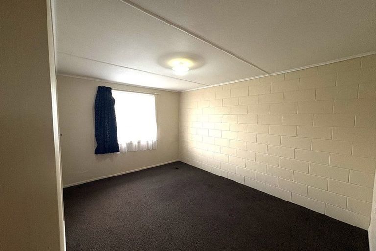 Photo of property in 3/806 Lyell Street, Akina, Hastings, 4122